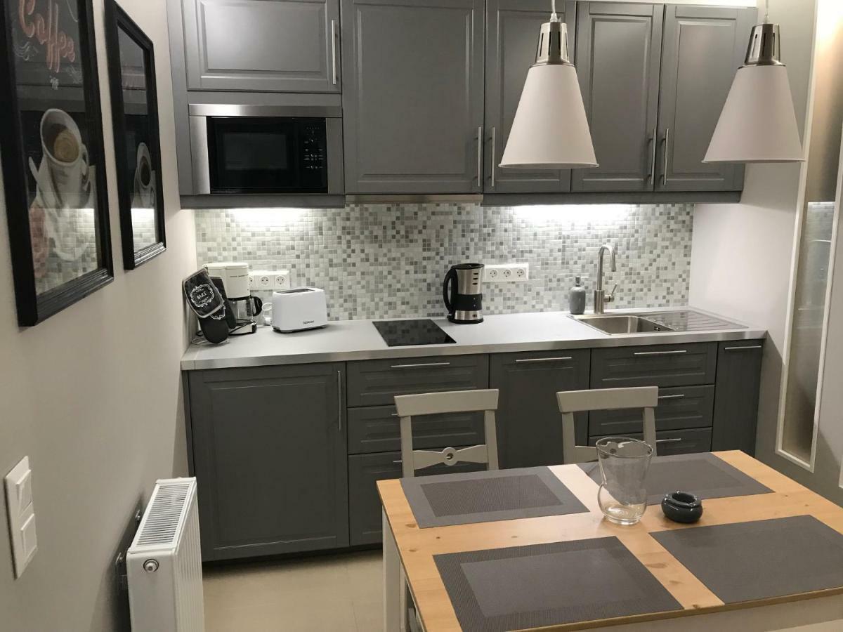 Orient Suite Sarvar Bagian luar foto