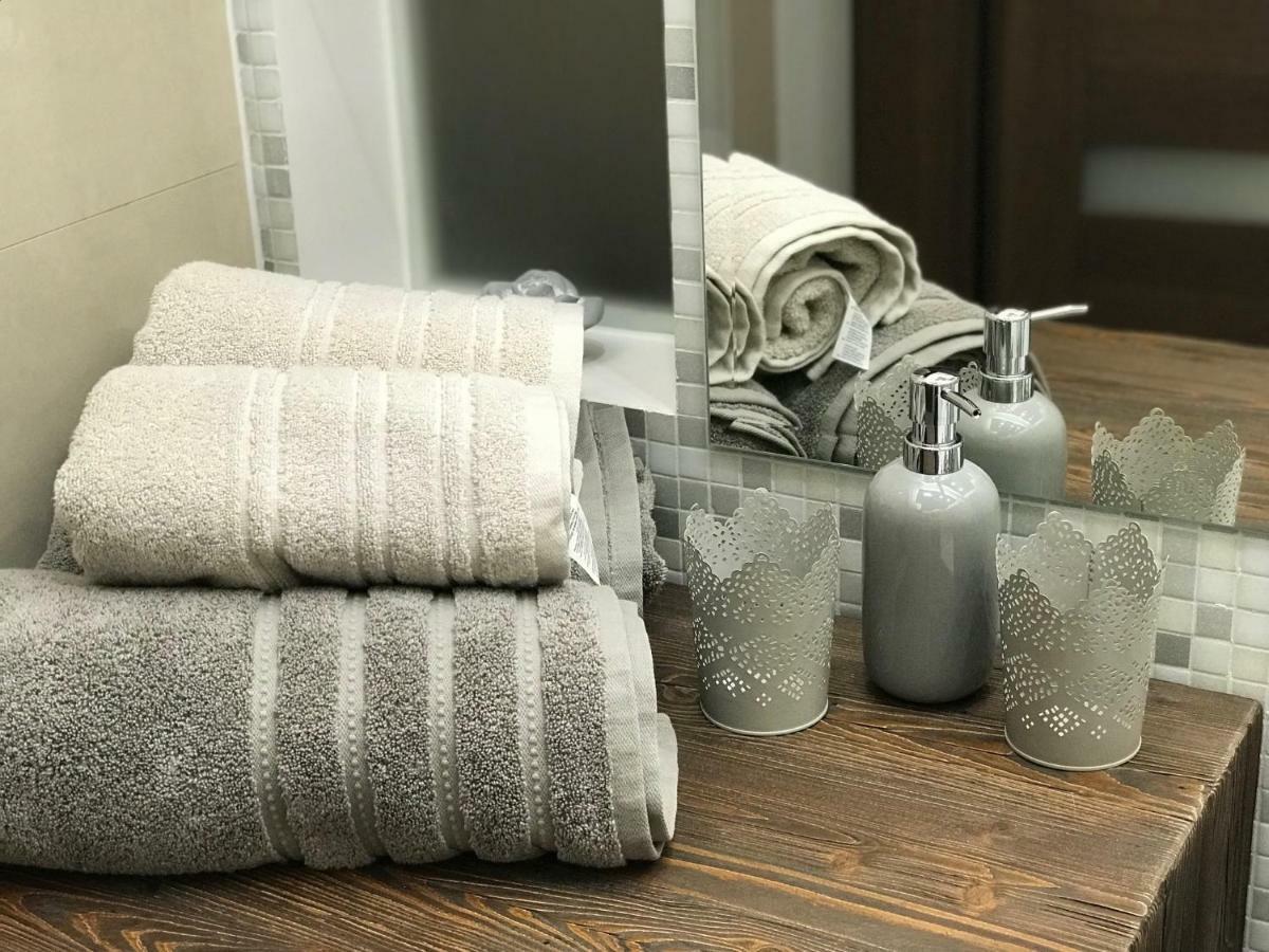 Orient Suite Sarvar Bagian luar foto